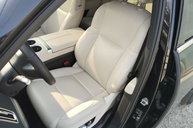 理想汽车 理想L7 2023款 Max局部细节19