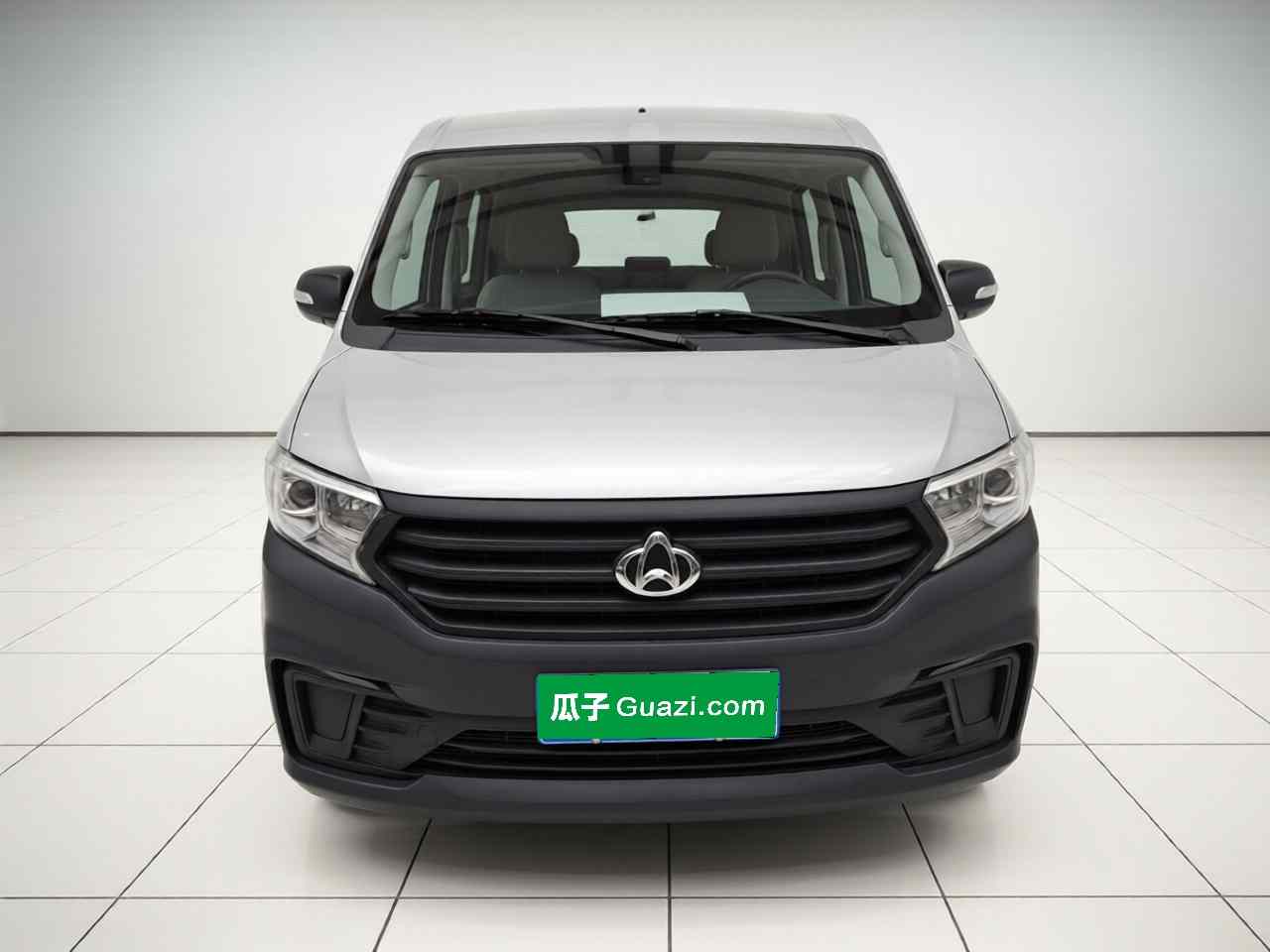 长安跨越 跨越星V3 2023款 1.5L汽油畅享型7座客车(1)