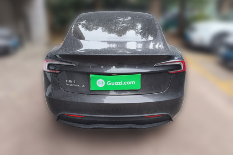 特斯拉 Model 3 2023款 后轮驱动版车身外观6