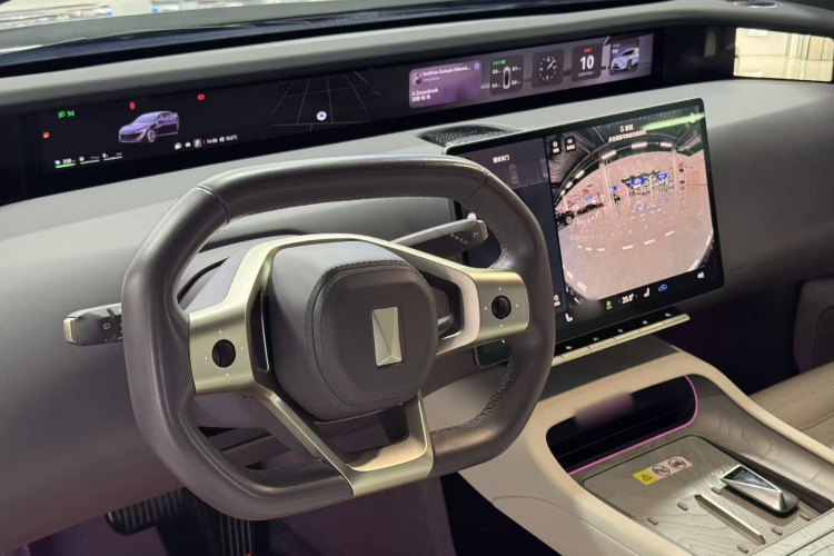 阿维塔12 2025款 Ultra增程版中控内饰7006