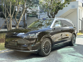 鸿蒙智行 问界M9 2024款 增程 Ultra版 52kWh 5座版