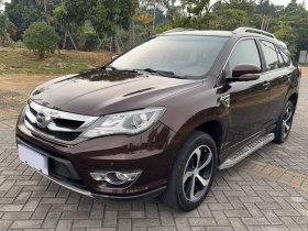 比亚迪S7 2015款 2.0T 自动尊贵型