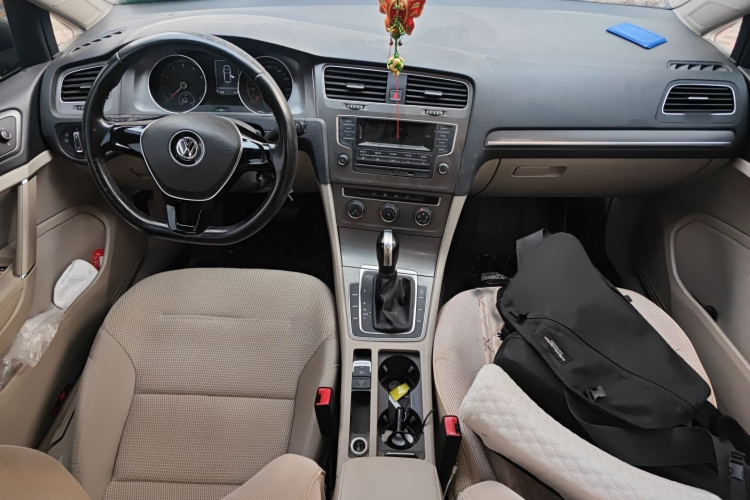 大众 高尔夫 2014款 1.6L 自动舒适型中控内饰7002