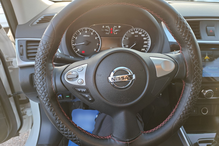 日产 轩逸 2019款 经典 1.6XL CVT豪华版局部细节13