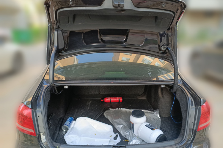 大众 帕萨特 2011款 1.8TSI DSG御尊版中控内饰23