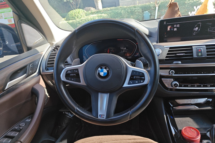 宝马X3 2020款  xDrive28i M运动套装中控内饰13