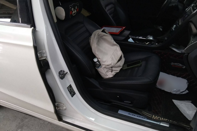 福特 蒙迪欧 2018款 EcoBoost 180 智控时尚型 国V中控内饰41