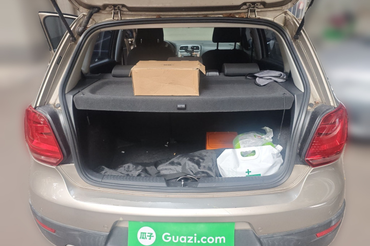 大众 2014款 1.6L Cross Polo 自动中控内饰23