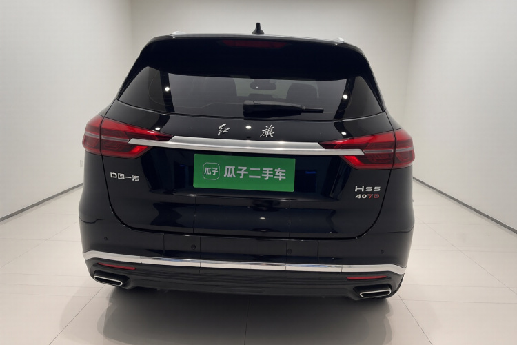 红旗HS5 2022款 改款 2.0T 智联旗享版车身外观6