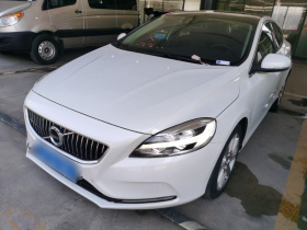 沃尔沃V40 2017款 T3 智雅版