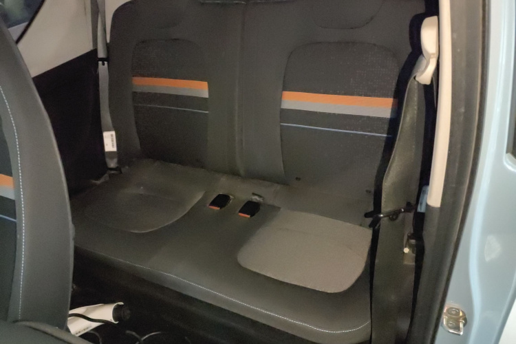 五菱汽车 宏光MINIEV 2020款 自在款 磷酸铁锂中控内饰21