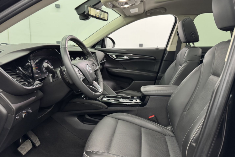 别克 2023款 昂科威Plus 652T 五座豪华型中控内饰7001