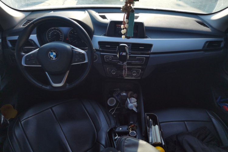 宝马X1 2018款 sDrive18Li 时尚型中控内饰7002