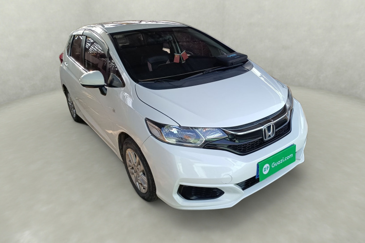 本田 飞度 2018款 1.5L CVT舒适天窗版车身外观3