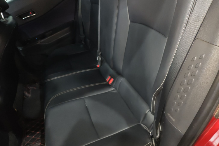 丰田C-HR 2018款 2.0L 领先天窗版 国VI中控内饰21