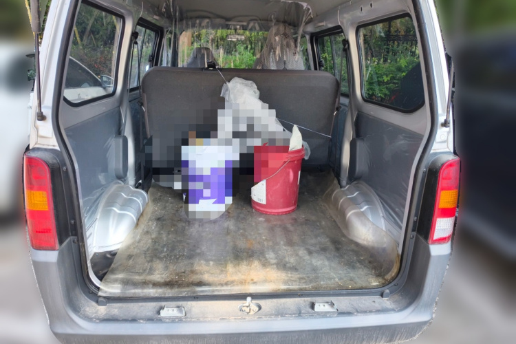 五菱汽车 五菱之光 2023款 1.5L 实用型 5/7座中控内饰23