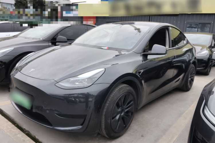特斯拉 Model Y 2024款 后轮驱动版车身外观6003