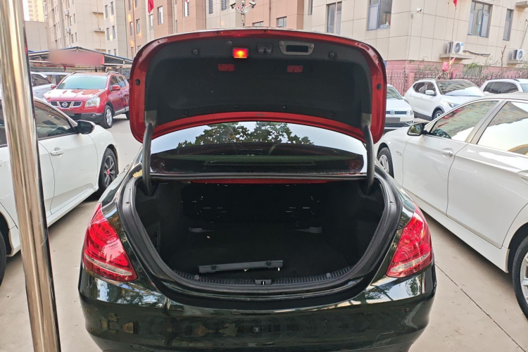 奔驰C级 2015款 改款 C 200 L机舱底盘23