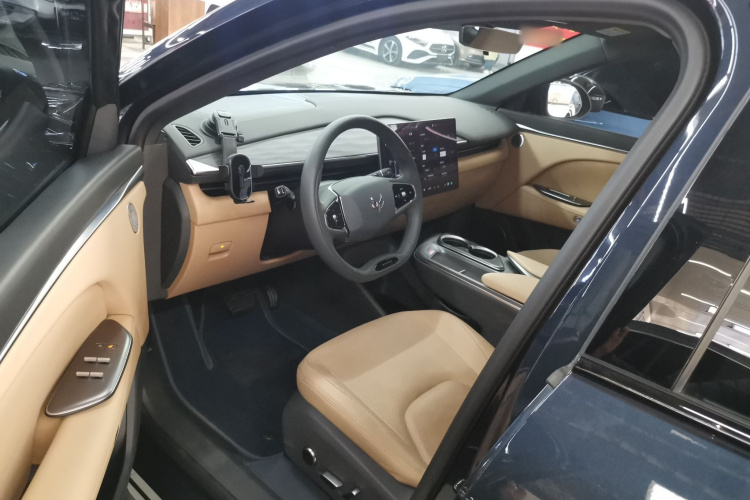 ARCFOX极狐 极狐 阿尔法T5(ARCFOX αT5) 2025款 520 PRO中控内饰7003