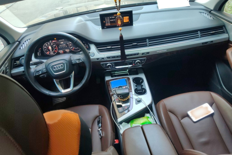 奥迪Q7 2018款 45 TFSI S line运动型中控内饰7002