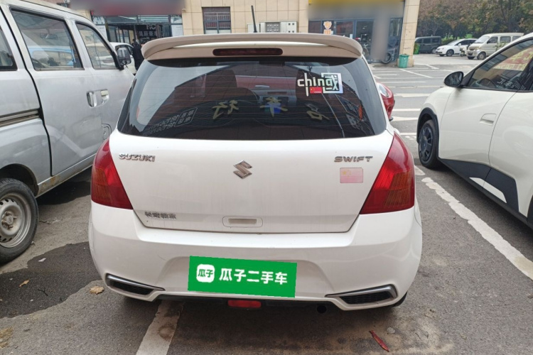 铃木 雨燕 2013款 1.3L 手动超值版车身外观6004