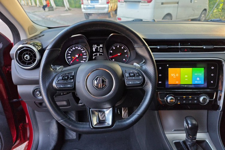 名爵 MG6 2019款 20T 自动运动版中控内饰13