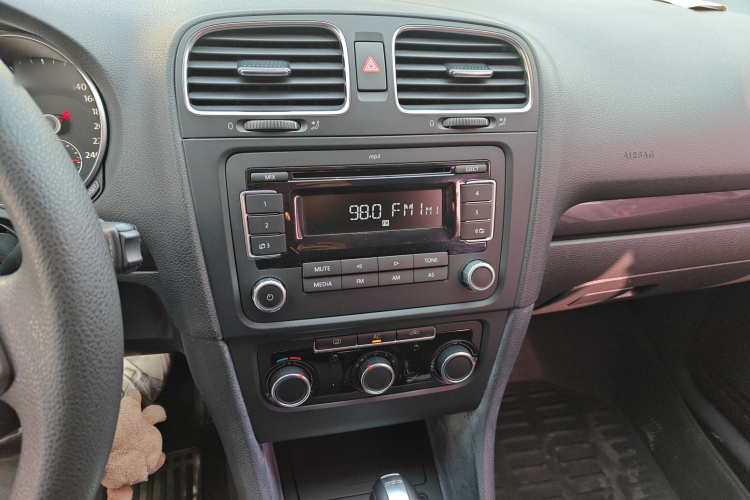 大众 高尔夫 2011款 1.4TSI 自动舒适型局部细节16