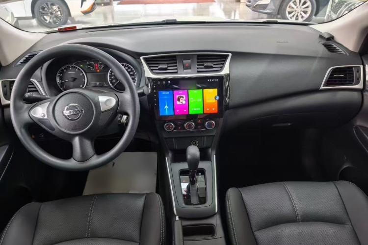 日产 轩逸 2024款 改款二 经典 1.6XL CVT豪华版中控内饰7001