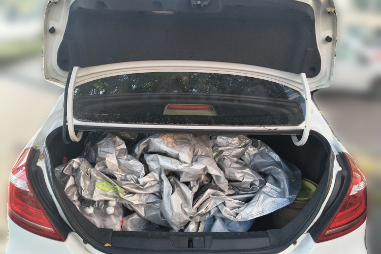 吉利汽车 帝豪 2016款 三厢 1.5L 手动豪华型中控内饰23