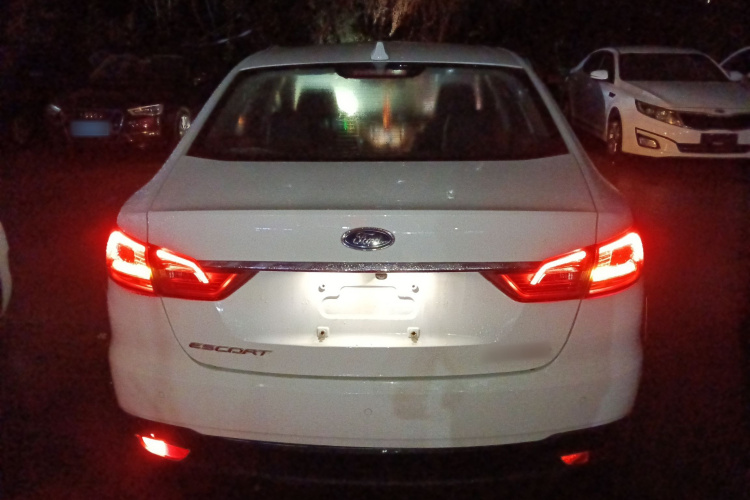 福特 福睿斯 2019款 改款 1.5L 自动悦享型 国VI车身外观6004