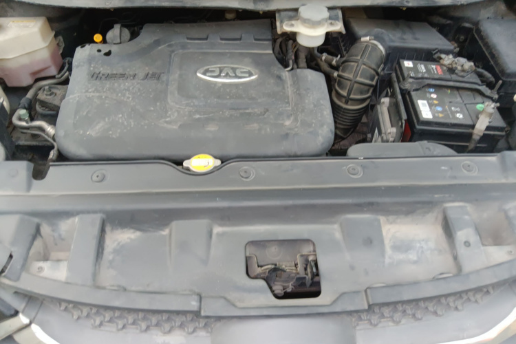 江汽集团 瑞风S3 2016款 1.5L CVT豪华智能型局部细节24