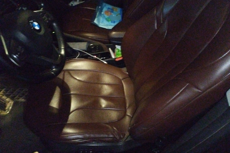 宝马X1 2018款 sDrive18Li 尊享型中控内饰19