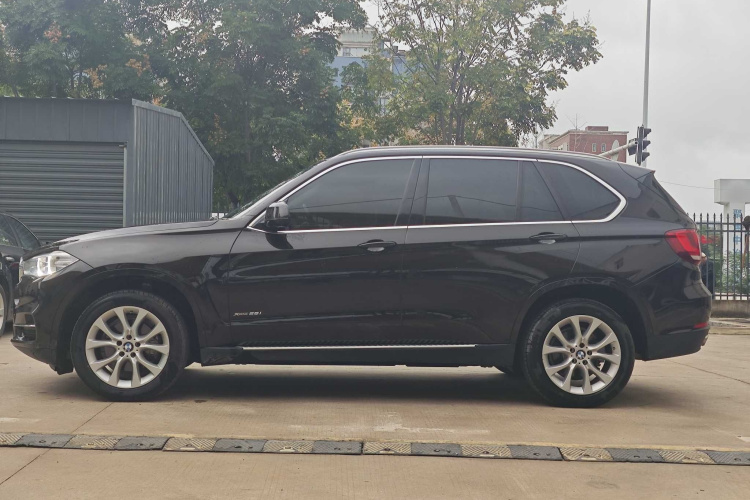 宝马X5(进口) 2018款 xDrive28i车身外观6003