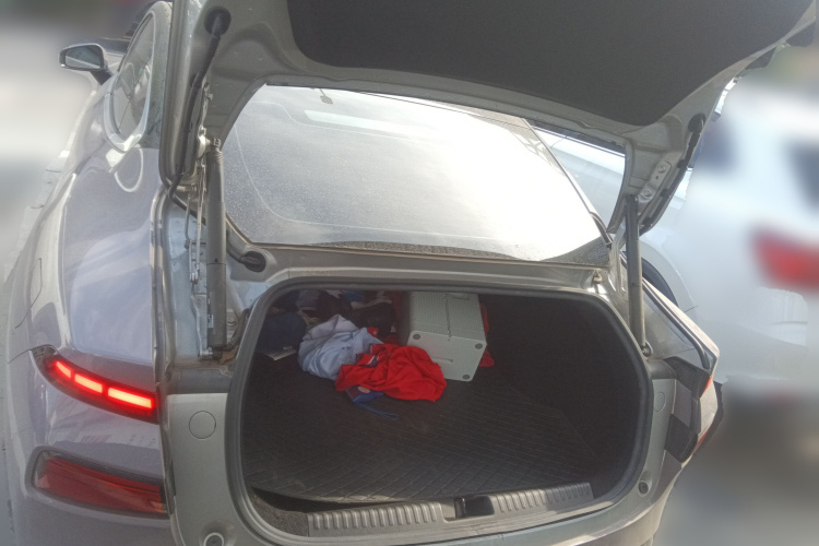 小鹏P7 2024款 P7i 550 Pro中控内饰23