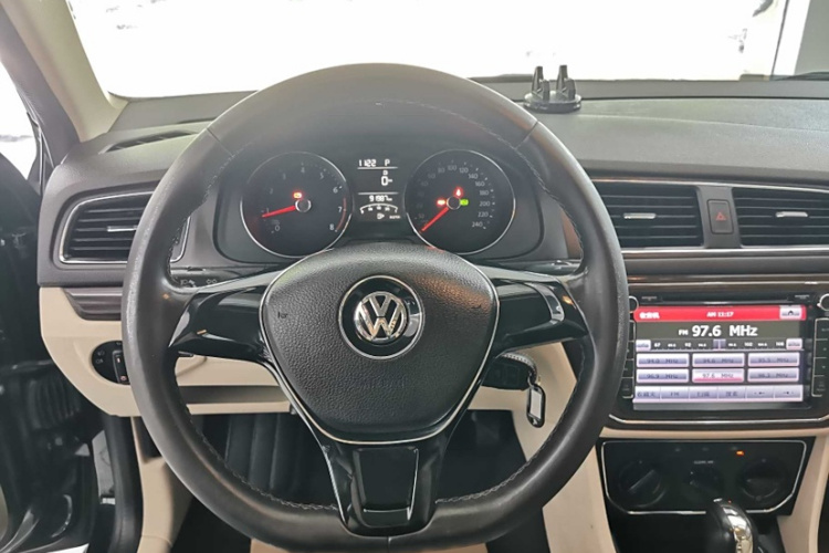 大众 朗逸 2015款 1.6L 自动舒适版中控内饰7002