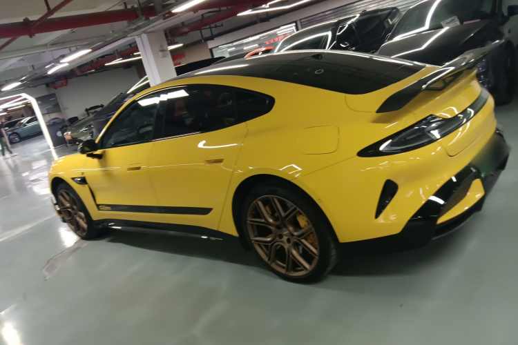 小米汽车 小米SU7 Ultra 2025款 Ultra车身外观6003