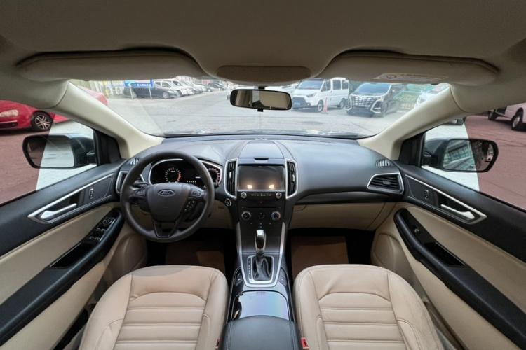 福特 锐界 2015款 2.0T GTDi 两驱精锐型中控内饰7007