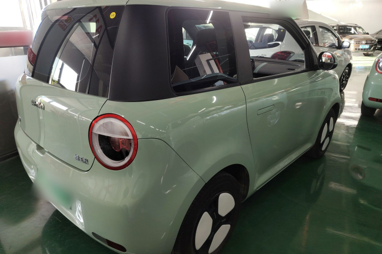 长安启源 长安Lumin 2023款 205km 香沁款车身外观7