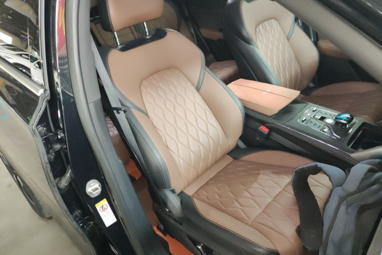 比亚迪 唐新能源 2023款 DM-i 冠军版 112KM 尊贵型局部细节41