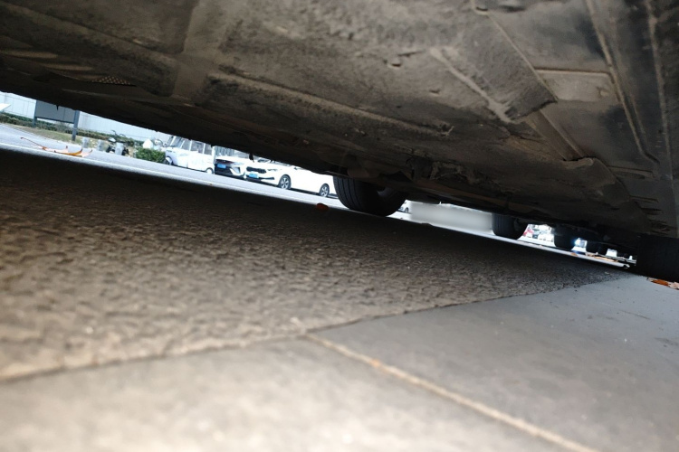 奔驰S级 2010款 S 300 L 商务型局部细节9002