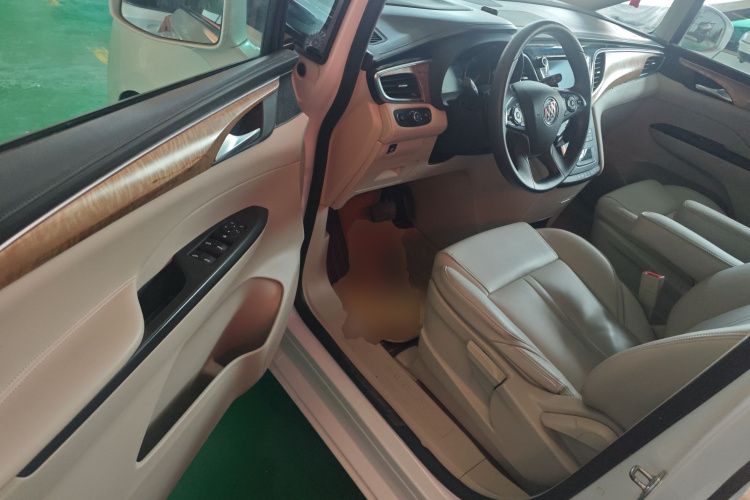 别克GL8 2017款 ES 28T 舒适型 国V中控内饰7003