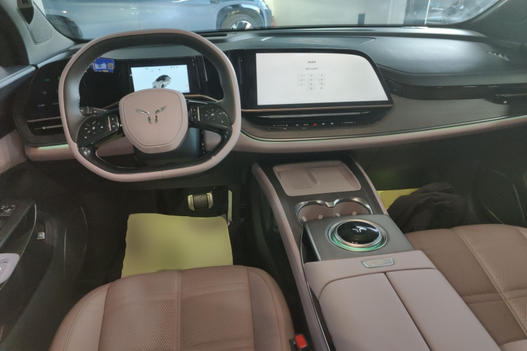 红旗天工08 2025款 680 Ultra四驱版中控内饰12