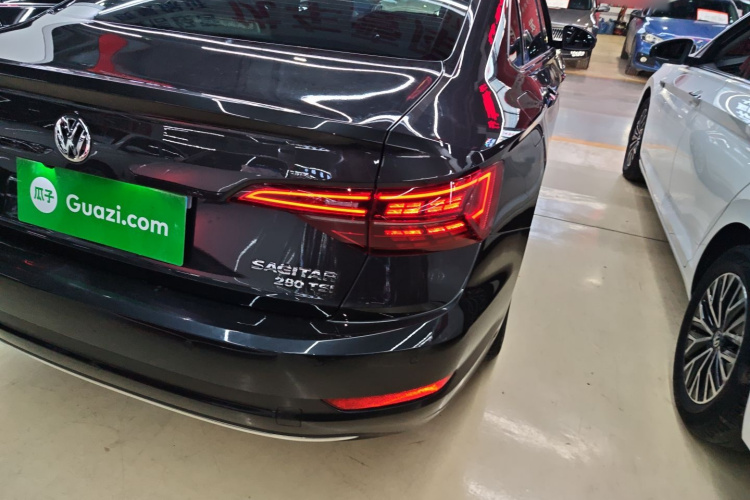 大众 速腾 2019款 280TSI DSG舒适型 国VI车身外观9