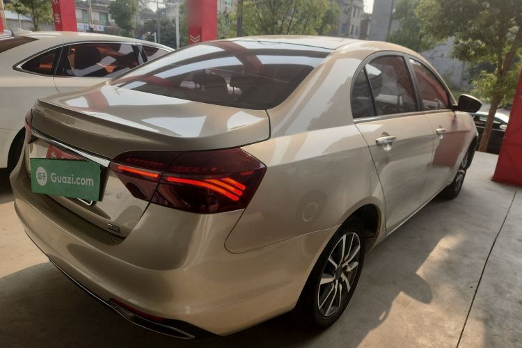 吉利汽车 帝豪 2020款 1.5L CVT向上版车身外观7
