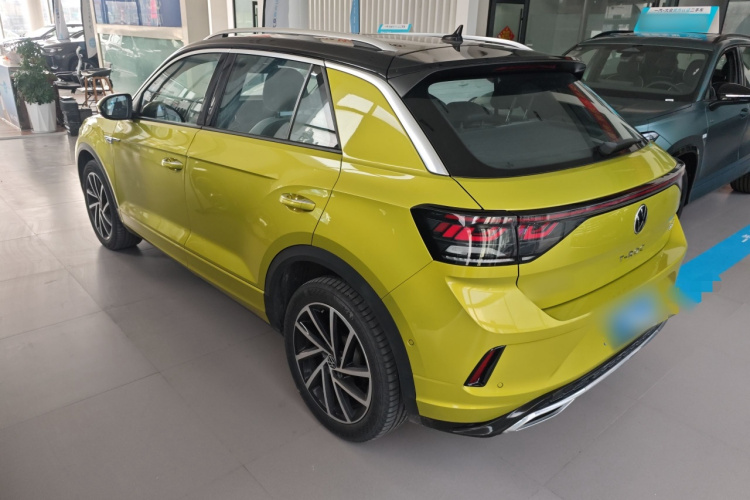 大众 T-ROC探歌 2023款 300TSI DSG两驱星光版车身外观6003