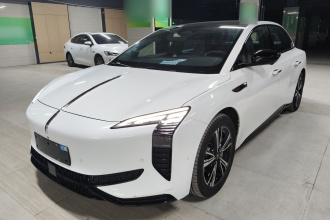 红旗EH7 2024款 820 Pro荣耀版