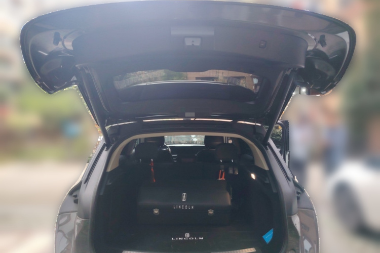 林肯 冒险家 2023款 2.0T 两驱尊享版局部细节23