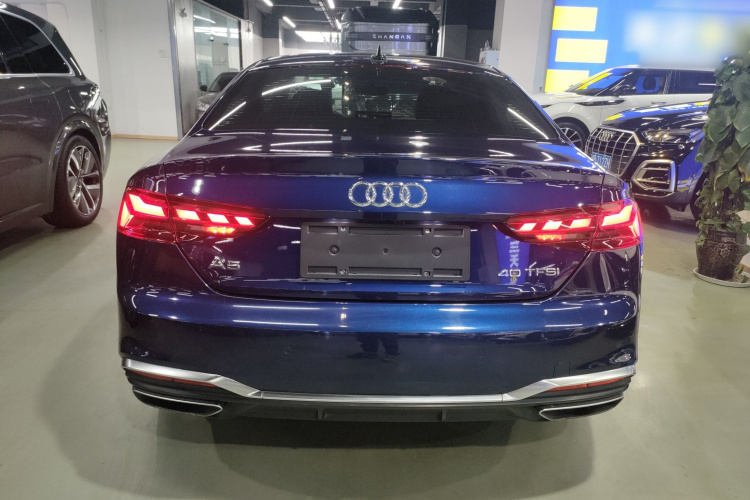 奥迪A5 2021款 Coupe 40 TFSI 时尚动感型车身外观6004