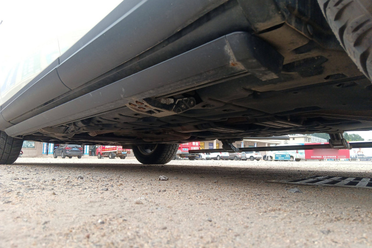 玛莎拉蒂 Levante 2016款 3.0T 标准型局部细节9002