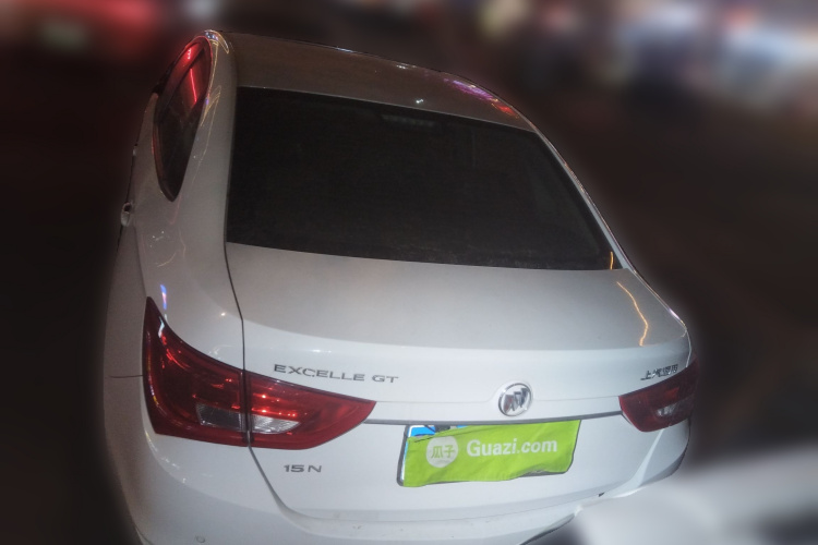 别克 英朗 2017款 15N 自动豪华型车身外观6